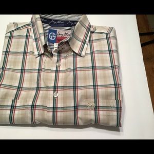 Wrangler long sleeve tan plaid shirt.